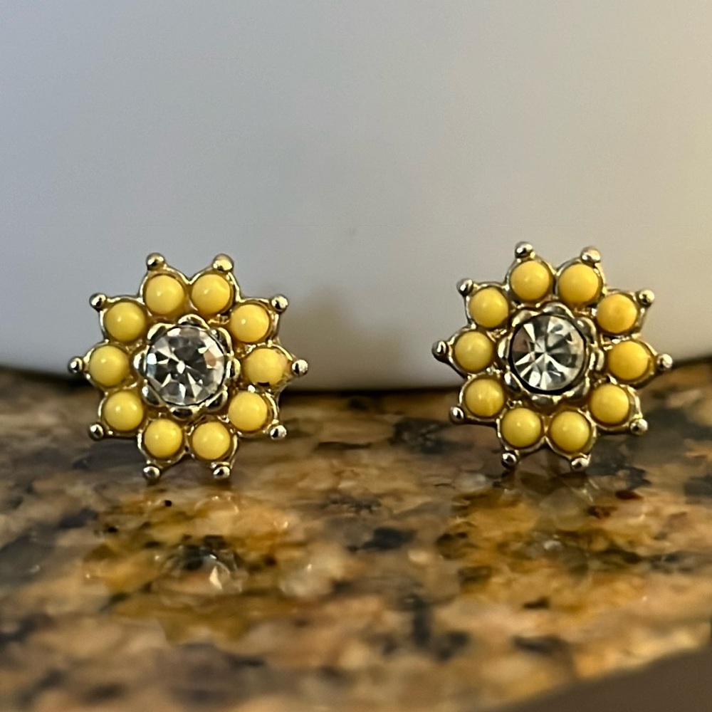 Flower Sunburst Stud Earrings